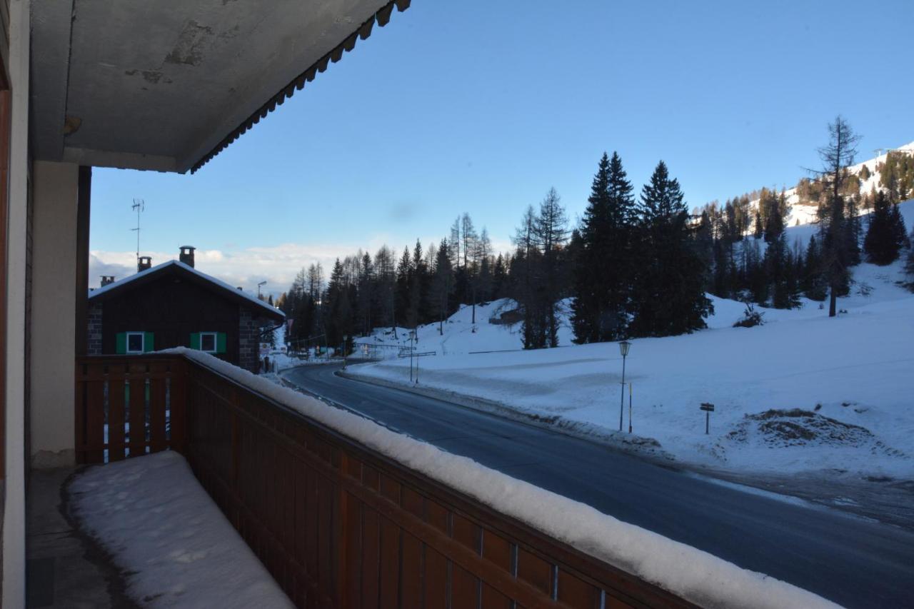 Costalungahouse Trekkingbikeski Selfcheck-In Apartment كاريزا آل لاغو المظهر الخارجي الصورة